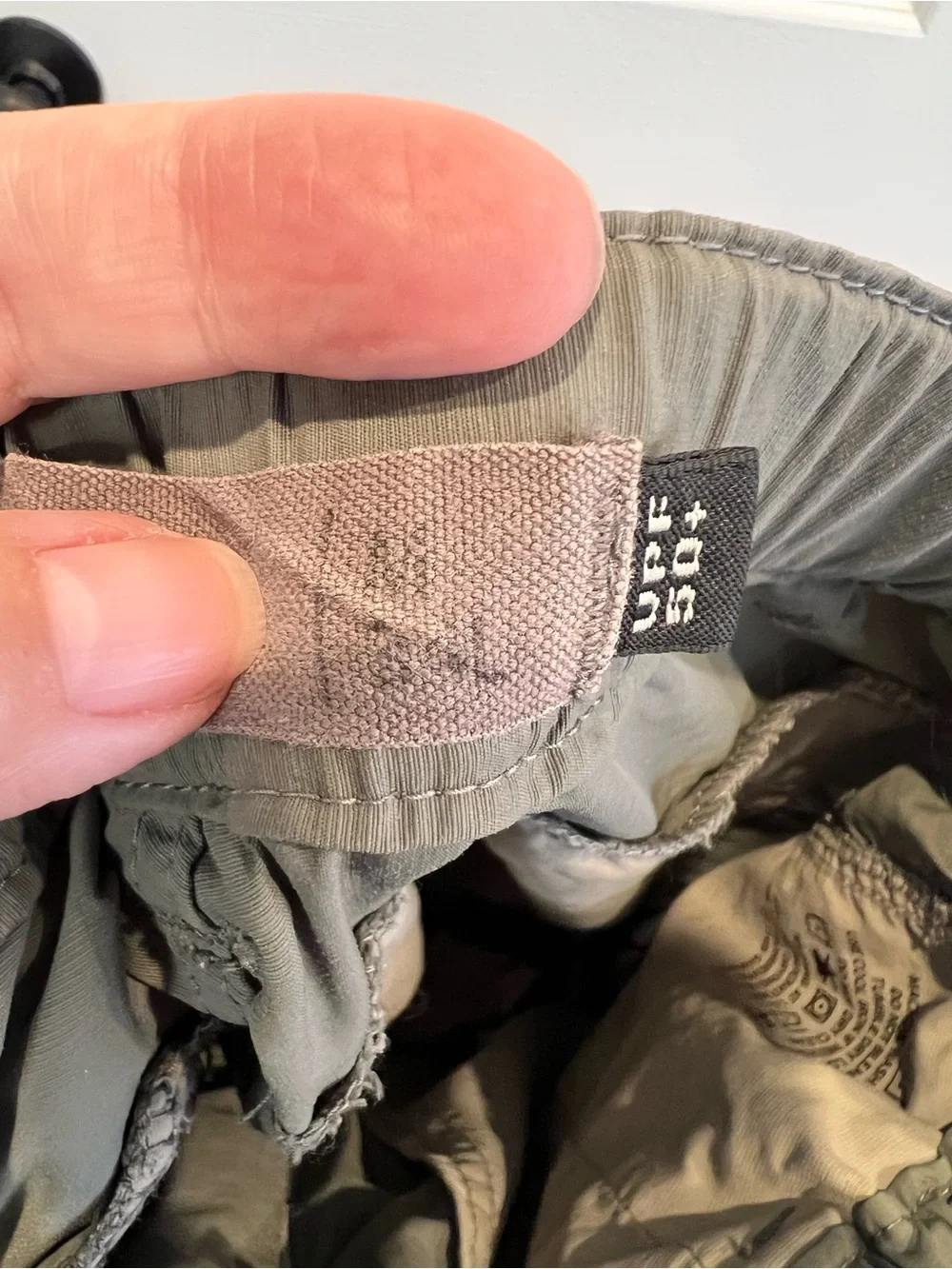 REI Co-op Men’s Convertible Hiking Pants Size Medium M 34L Zip Off Cargo Grey